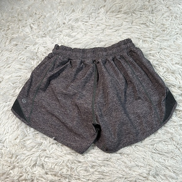 Lululemon Hotty Hot Short II *Long 4" Heather Lux Multi Black / Heathered Black - Picture 4 of 5